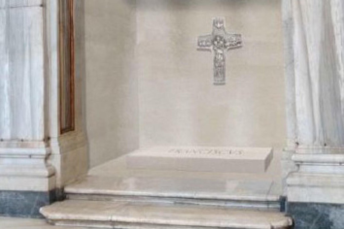 Esta será la tumba del Papa Franci en el alcalde basílico de Santa María la