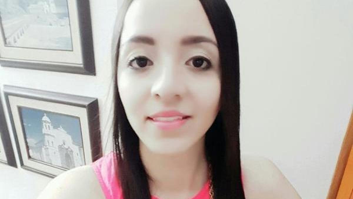 La dolorosa historia de los jóvenes padres médicos que murieron cuando otra mujer cayó sobre él: “Murió, salvando una vida diferente”