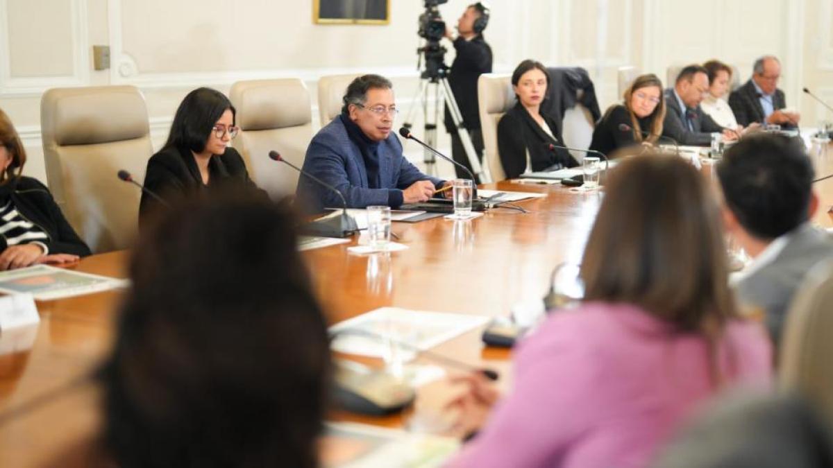 CRC ver que no hubo censura y siguió los estándares