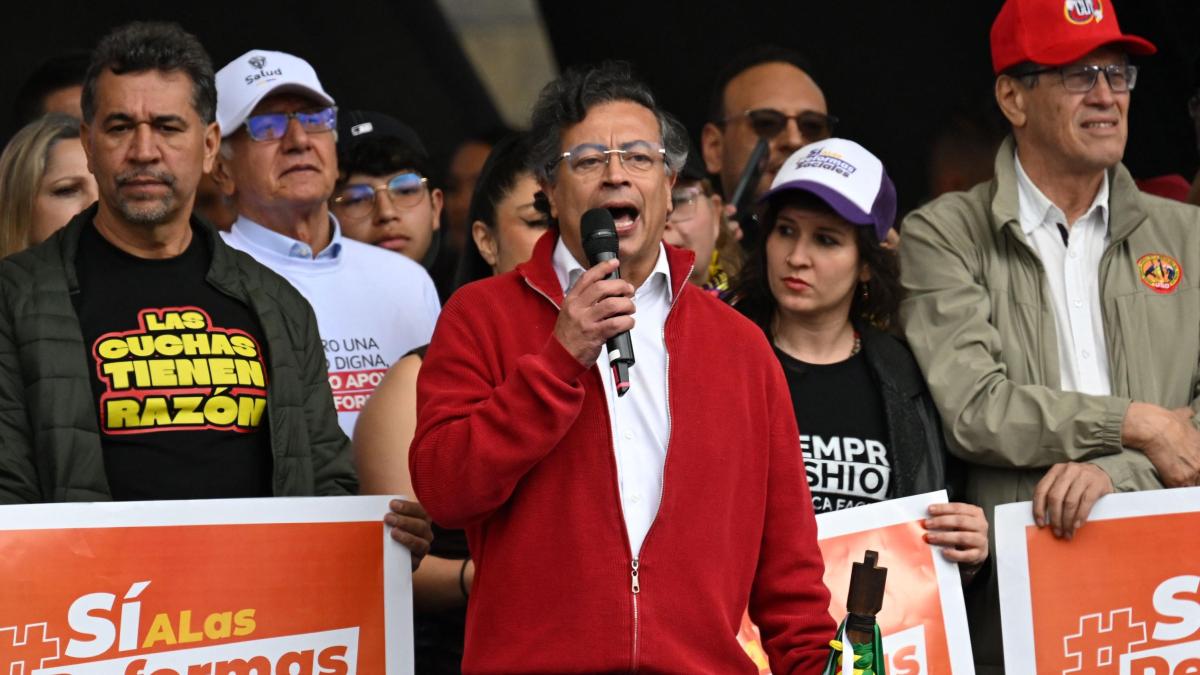 ‘El Comité de Comunicaciones cometió irregularidades y quizás Prevaricato’: presidente Gustavo Petro
