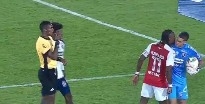 Washington Aguerre confiesa: La encrucijada con Rodallega