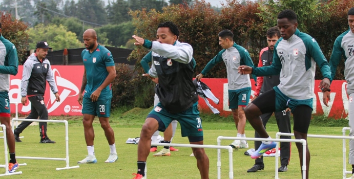Los dos regresan a Santa Fe que molestaron a los fanáticos