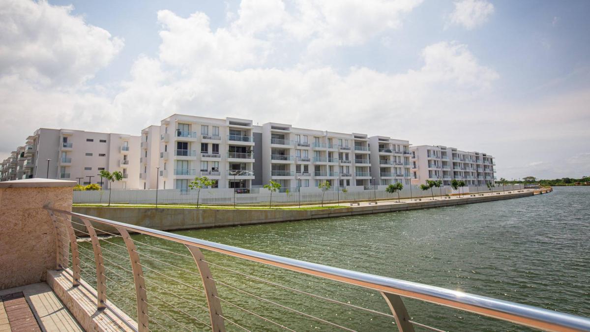 Una gran falla en la salud en edificios exclusivos en la parte norte del Cartaagen con agua altamente contaminada.

 – En la mira