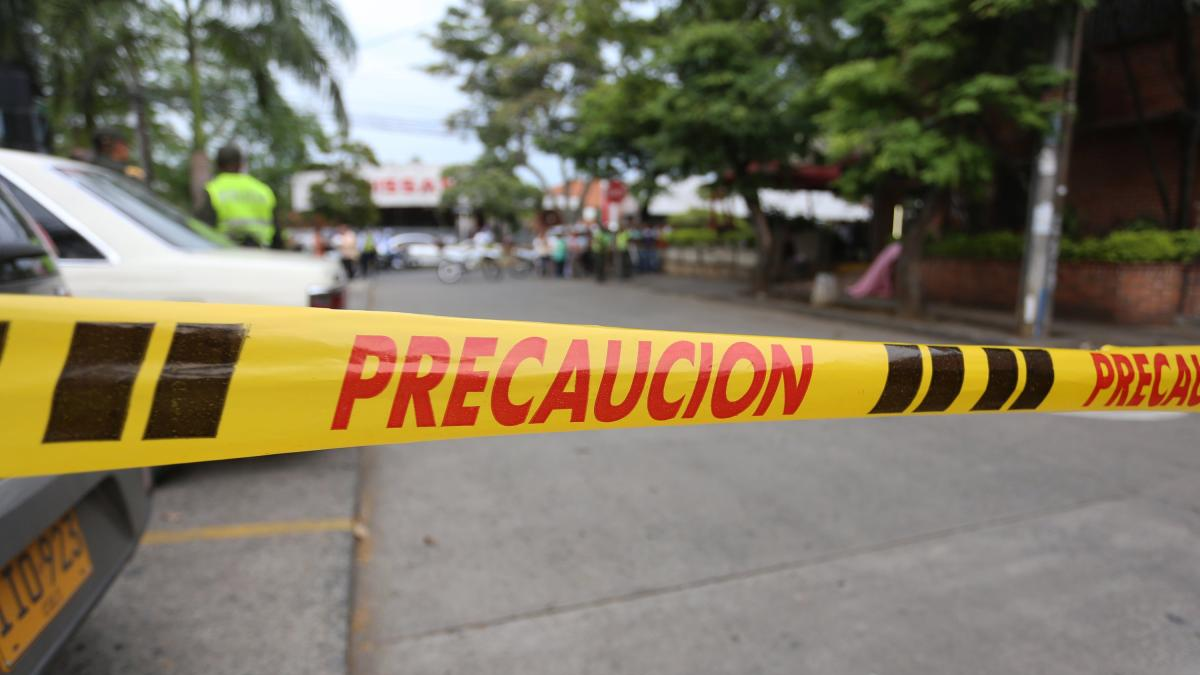 Cerrando en todo camino

 – En la mira