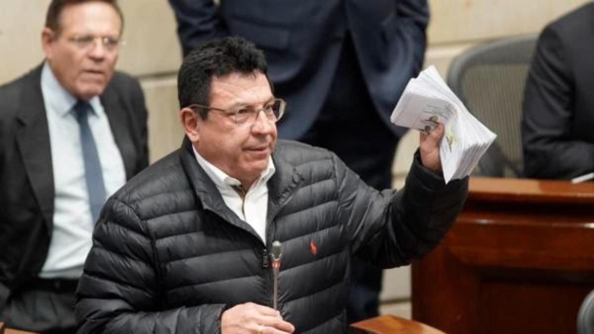 ‘El presidente Petro necesita crear algunos enemigos para culparlos por su incapacidad para controlar: Miguel Ángel Pinto