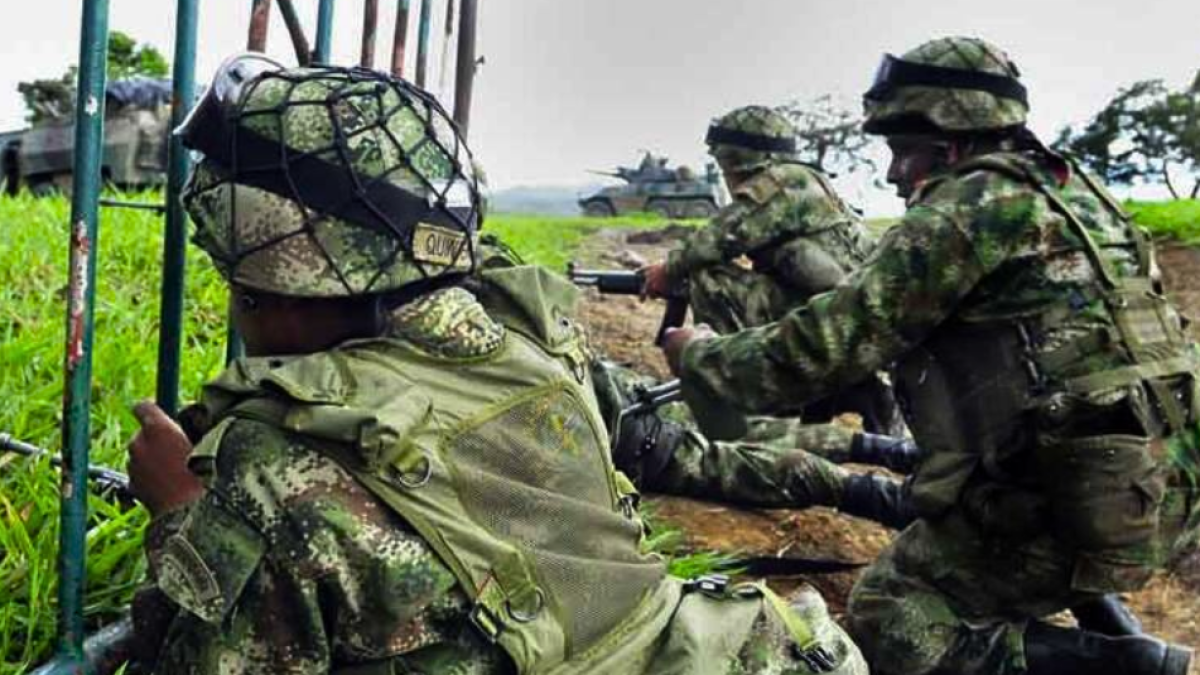 Asumen un batallón en el valle para disculparse con el socio LGBTIQ+ por discriminación; Jugaron un cuaderno militar

 – En la mira