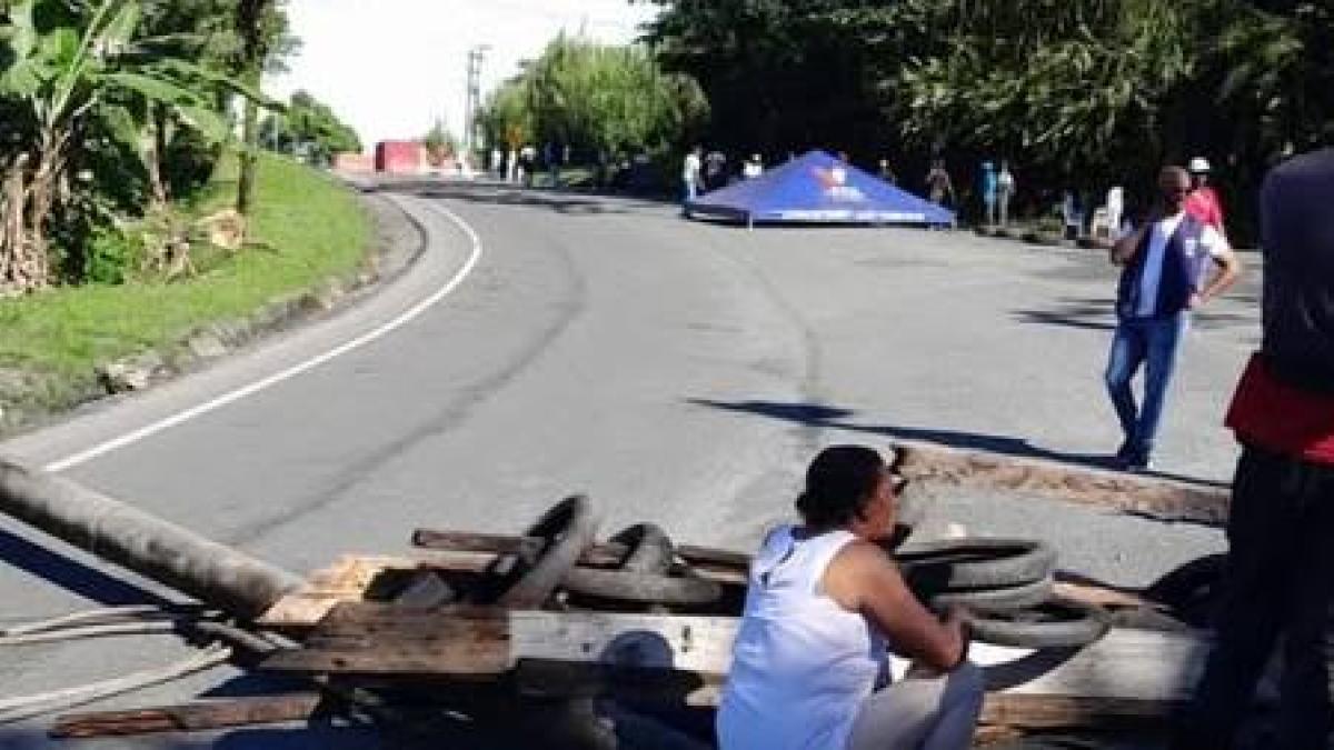 Esta es la razón por la cual la comunidad obstruyó el pasaje del vehículo

 – En la mira
