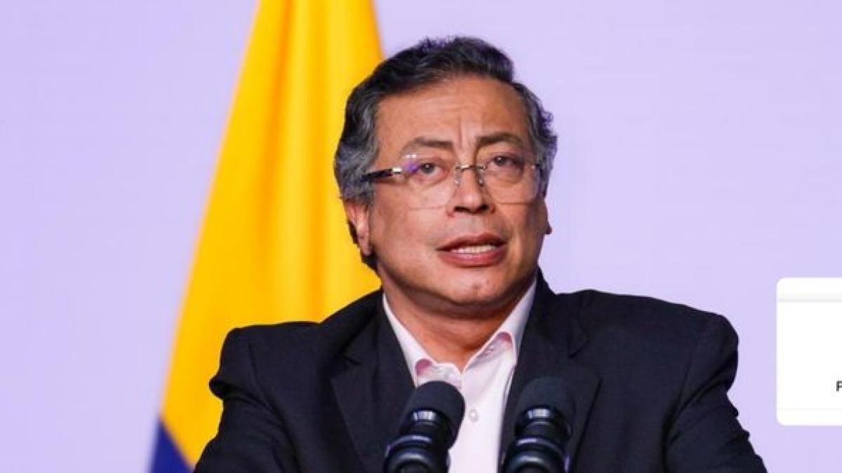 La colección de Advanza Company para pedirle al Congreso que demanda un examen de toxicología al presidente Gustavo Petro