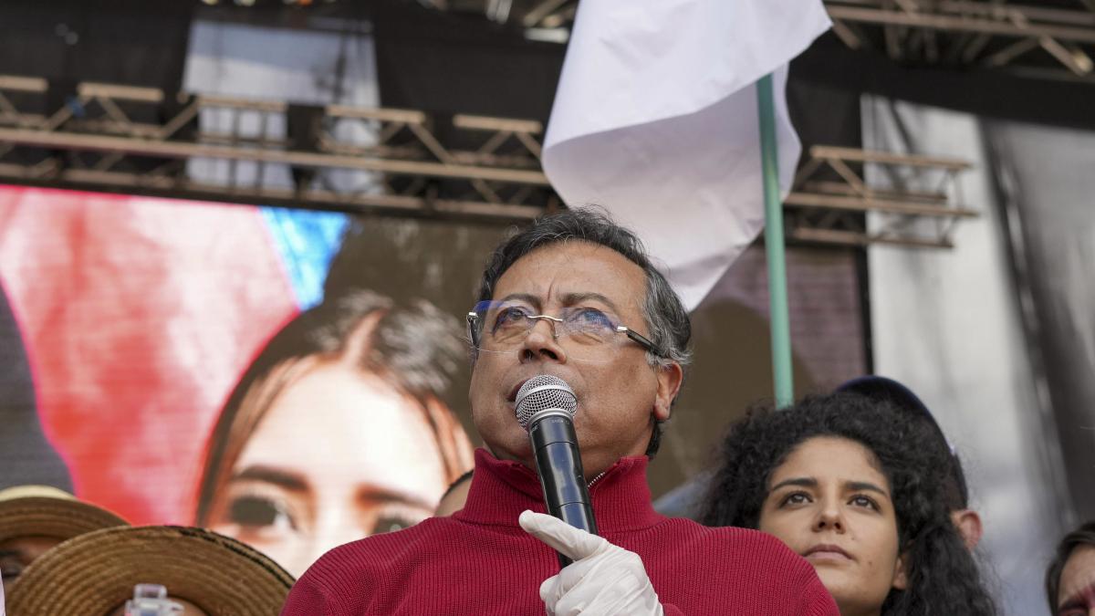 Respuesta política al discurso del presidente Petro a la presentación de una consulta popular