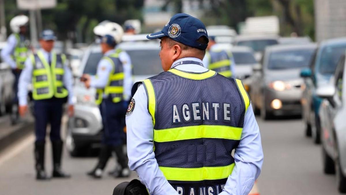 To są odchylenia; Będą kontrole agentów ruchu
 – En la mira