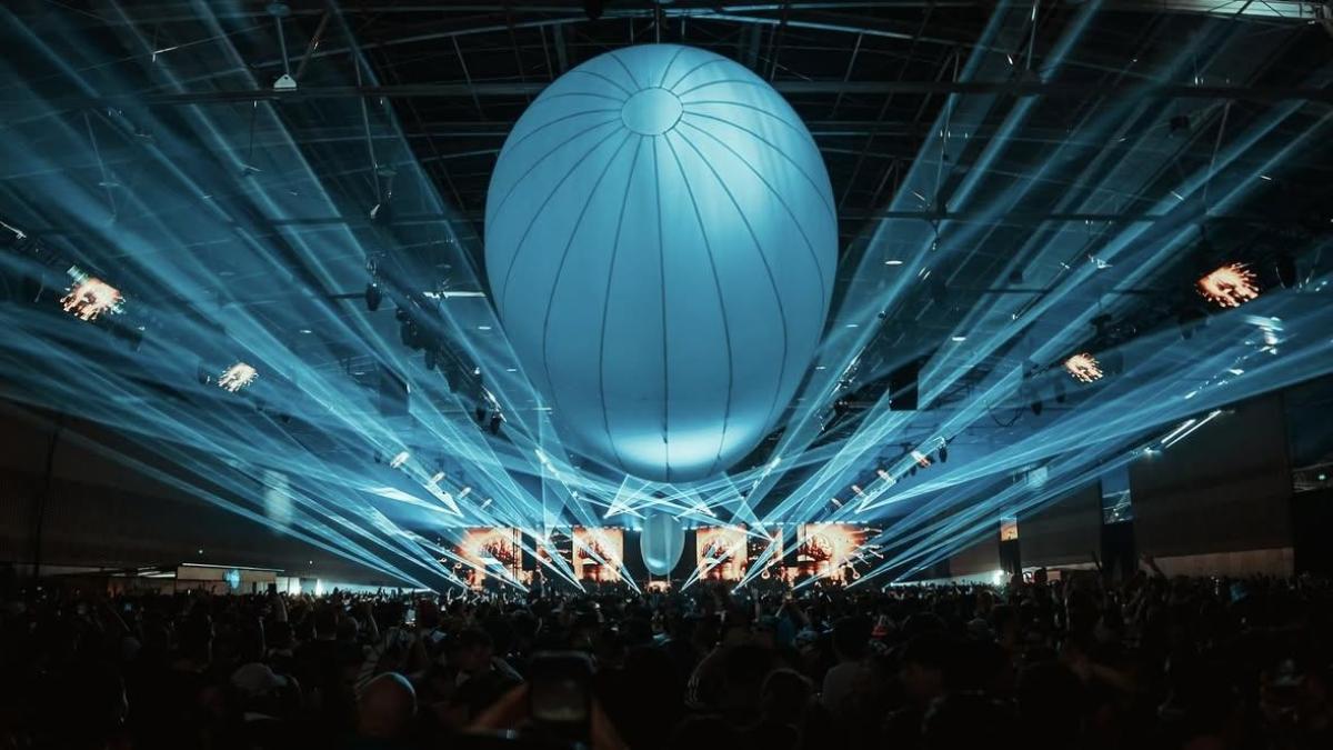 Dos días de música electrónica, seis escenarios y miles de fanáticos definieron la décima edición del Baum Festival

 – En la mira