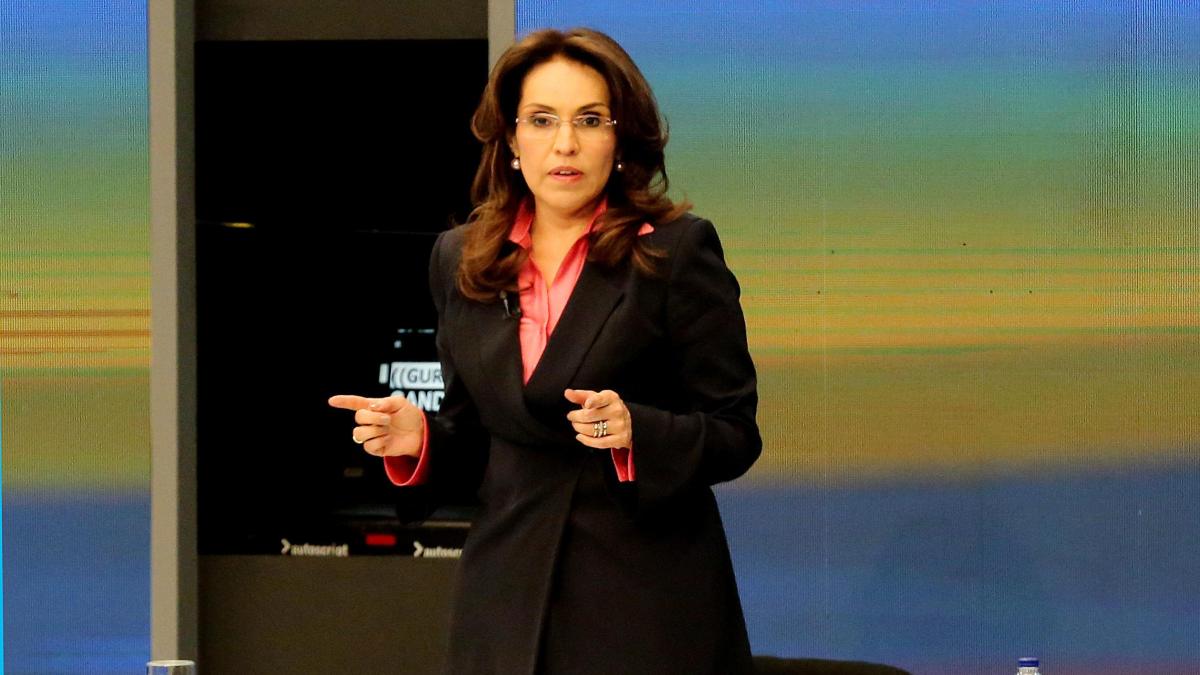 Entrevista exiscal de Viviane Morales / Maria Isabel Rueda

 – En la mira
