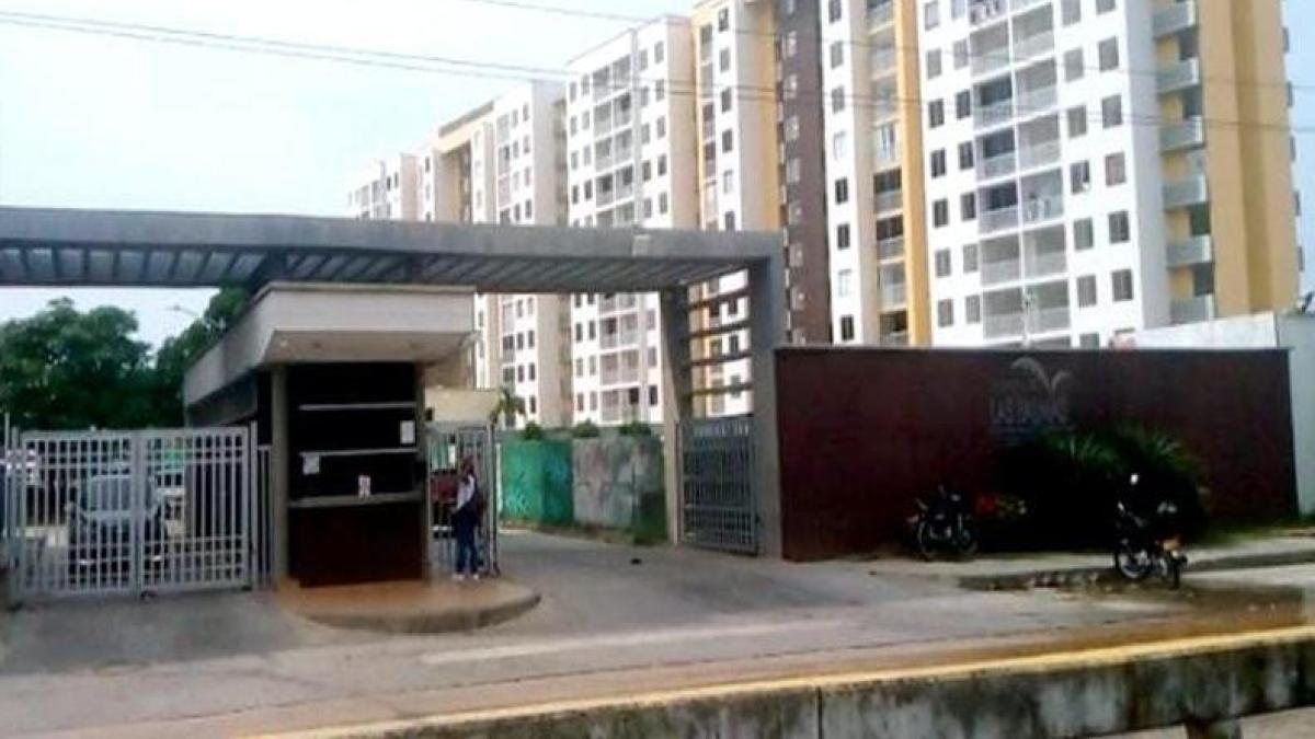 Air-E detecta 10 irregularidades en el edificio Barranquilla y otros puntos del Caribe

 – En la mira