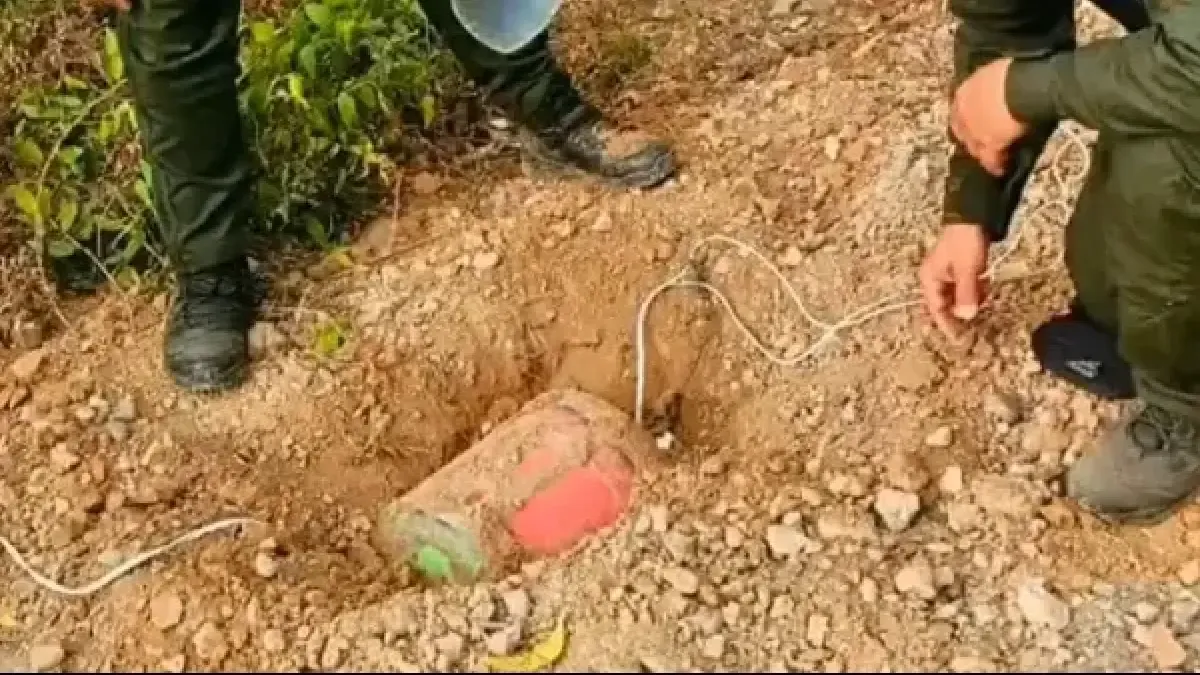 Dos artefactos con 30 kilos de explosivo

 – En la mira