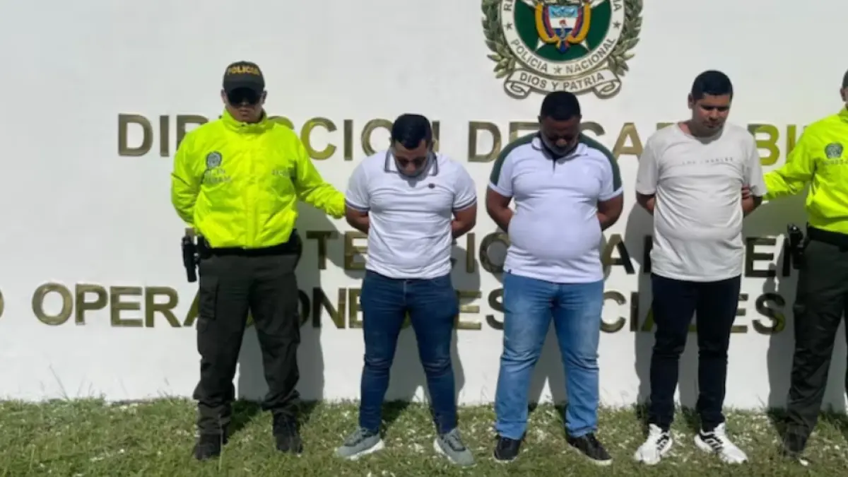 Cinco policías supuestamente facilitaron el uso ilegal de madera en Bolívar

 – En la mira