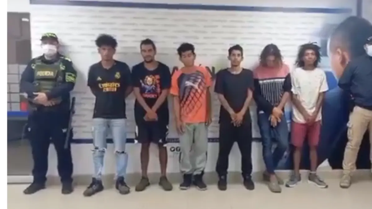 El alcalde de Bucaramanga envía fuertes noticias después de la deportación de seis migrantes con antecedentes penales integrales.

 – En la mira