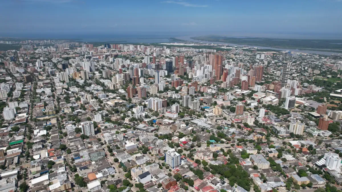 Barranquilla presenta un frente de seguridad en 37 centros comerciales para evitar el robo y

 – En la mira