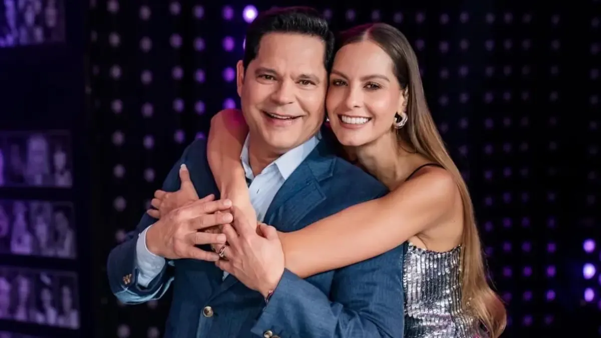 Laura Acuña canta a Rey Ruiz en despedida emocional a ‘Yo mi nombre’

 – En la mira