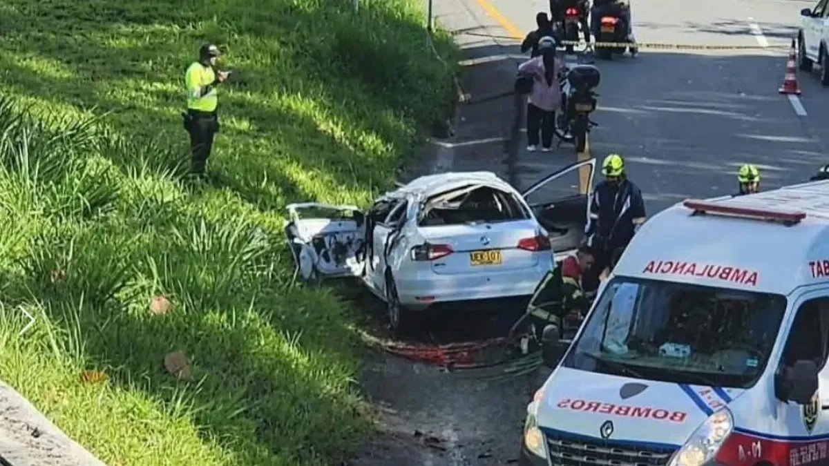 Tres muertos de tráfico izquierdo en Santa Fe de Antioquia

 – En la mira