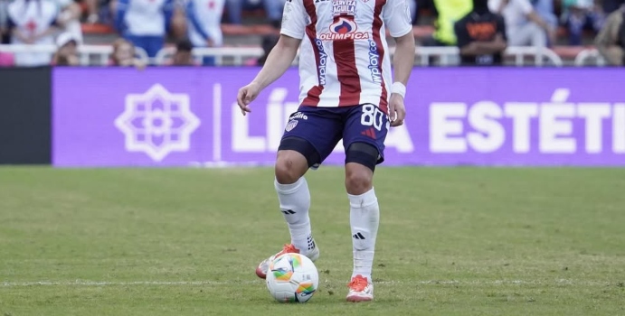 La parte clave del junior renovó su contrato con el club

 – En la mira