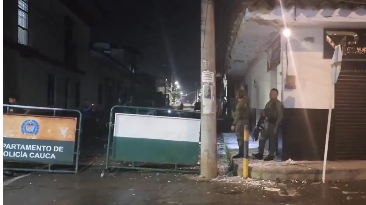 Atención Un nuevo ataque a la estación de policía en Santander de Qilichao, Cauca: fue atacado con explosivos

 – En la mira