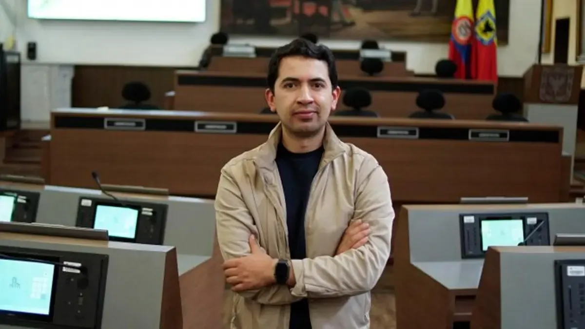 Entrevista de Maria Isabel Rueda con Daniel Briceño sobre la supervisión de los contratos públicos

 – En la mira