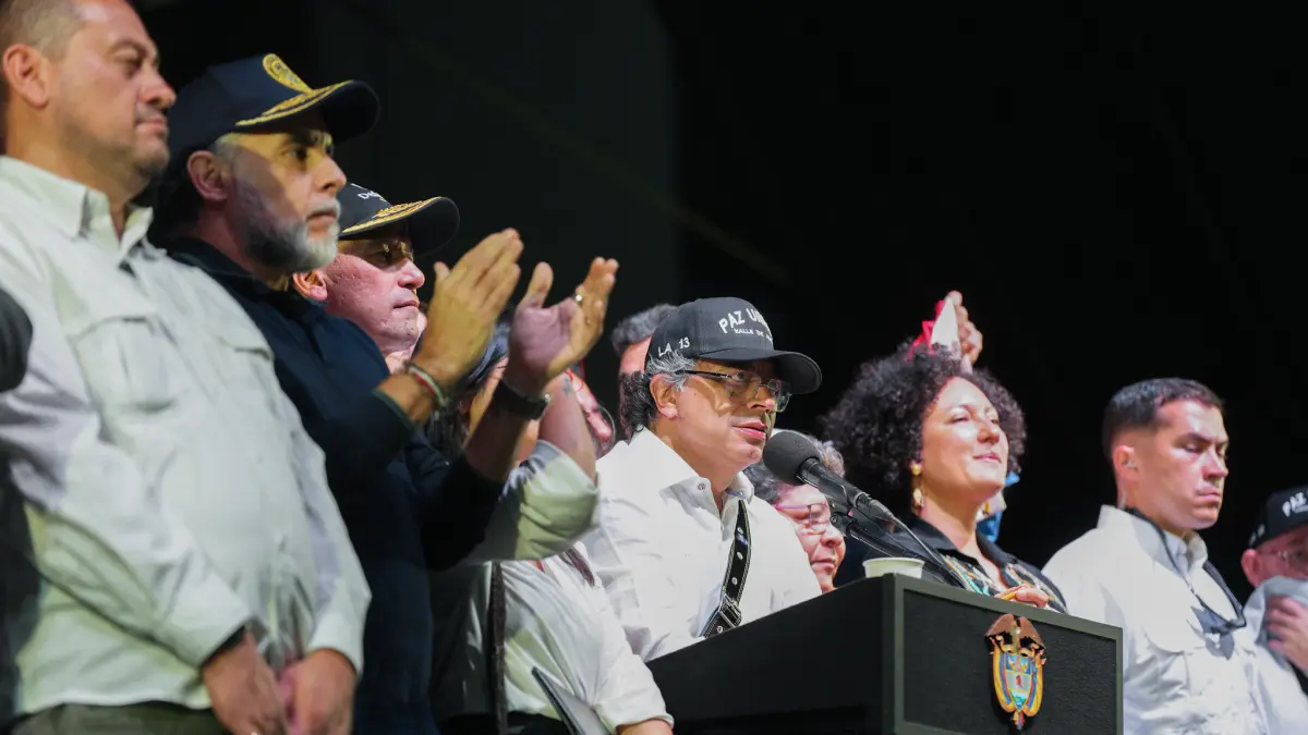 Las razones por las cuales el presidente Gustavo Petro no ha revocado “Decretazo”

 – En la mira