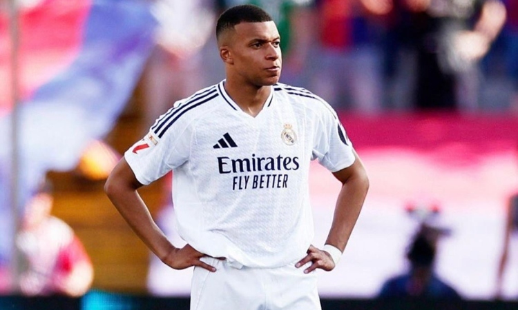 ¡Mbappé Ko en la Copa Mundial del Club y sin jugar contra Pachuca!

 – En la mira