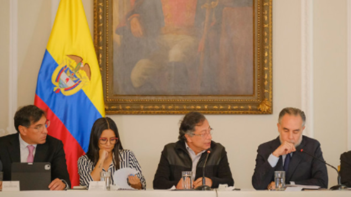 Resoluciones de la cumbre en Casa de Nariño

 – En la mira