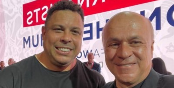 Carlos Antonio Vélez contra el dimayor

 – En la mira