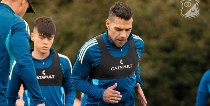 El daño que los fanáticos en Bogotá le hicieron a Falcao: no creer

 – En la mira