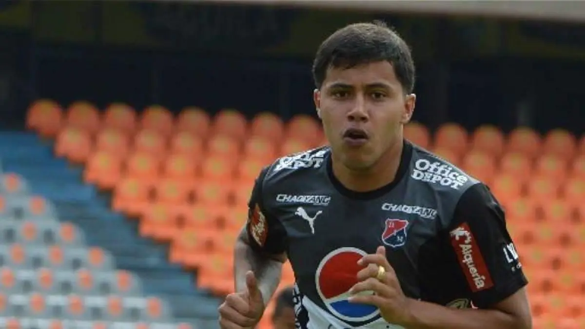 Dim ex jugador, Sebastián Macías, fue capturado en los Estados Unidos para la agresión contra los rescatistas y el vandalismo

 – En la mira