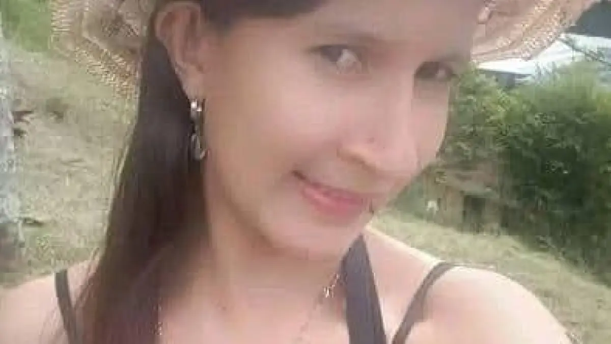 Grabaron creciendo desde el río y vieron cómo el presente estaba tirando de la mujer en el enamoramiento: “¡Terrible, lo tomó!”

 – En la mira
