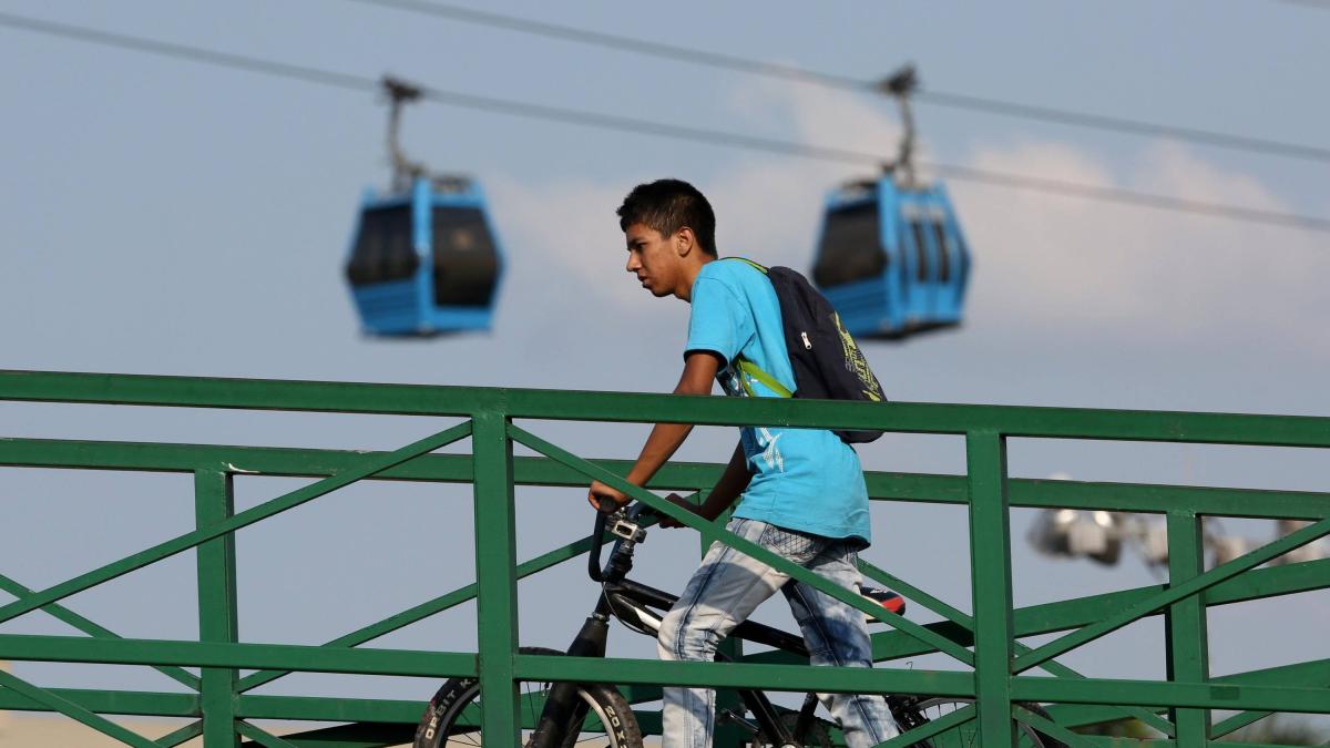 ¿Qué llega a los medios de transporte?

 – En la mira