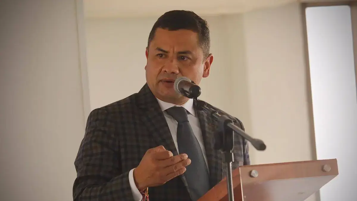 Vélez por la mañana | El ex Secretario de Defensa, Rafael Guarín, advierte de la “no retroactividad” del contrabando de drogas en Colombia

 – En la mira