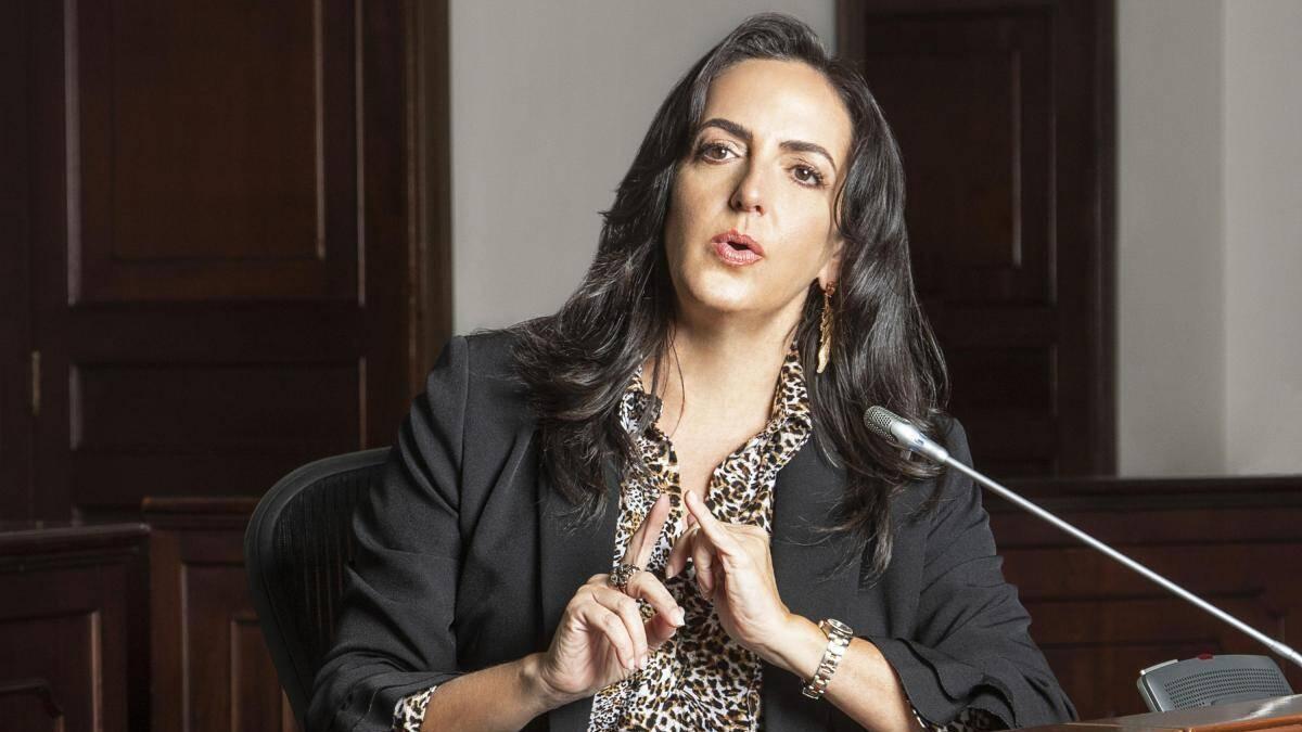Maria Fernanda Cabal critica la exención de visas de funcionarios en solidaridad con Petro

 – En la mira