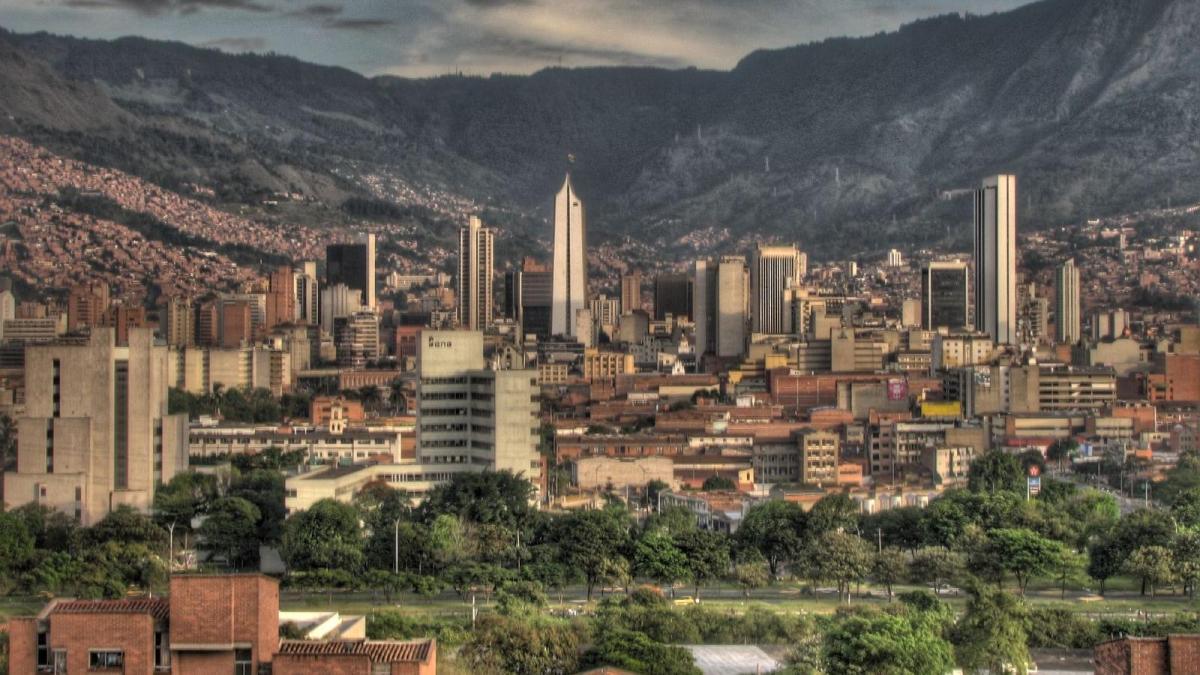 Había un nuevo registro de apartamentos en la región.

 – En la mira
