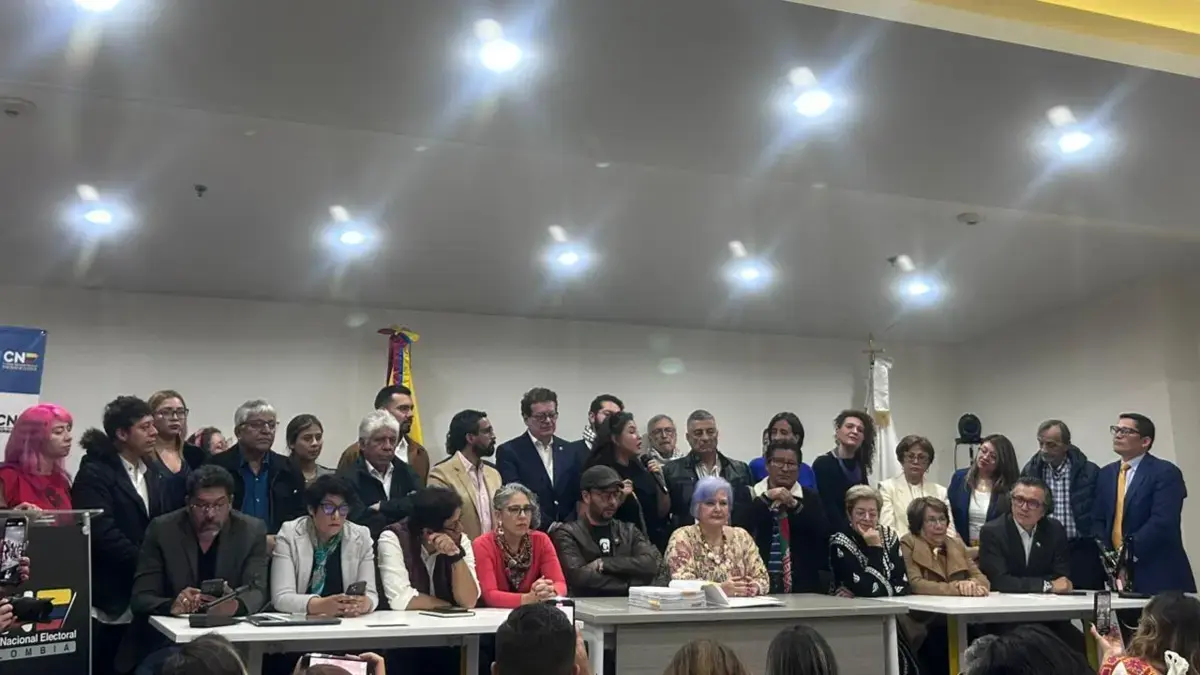 El papel en CNE rechazaría a Mais Split

 – En la mira