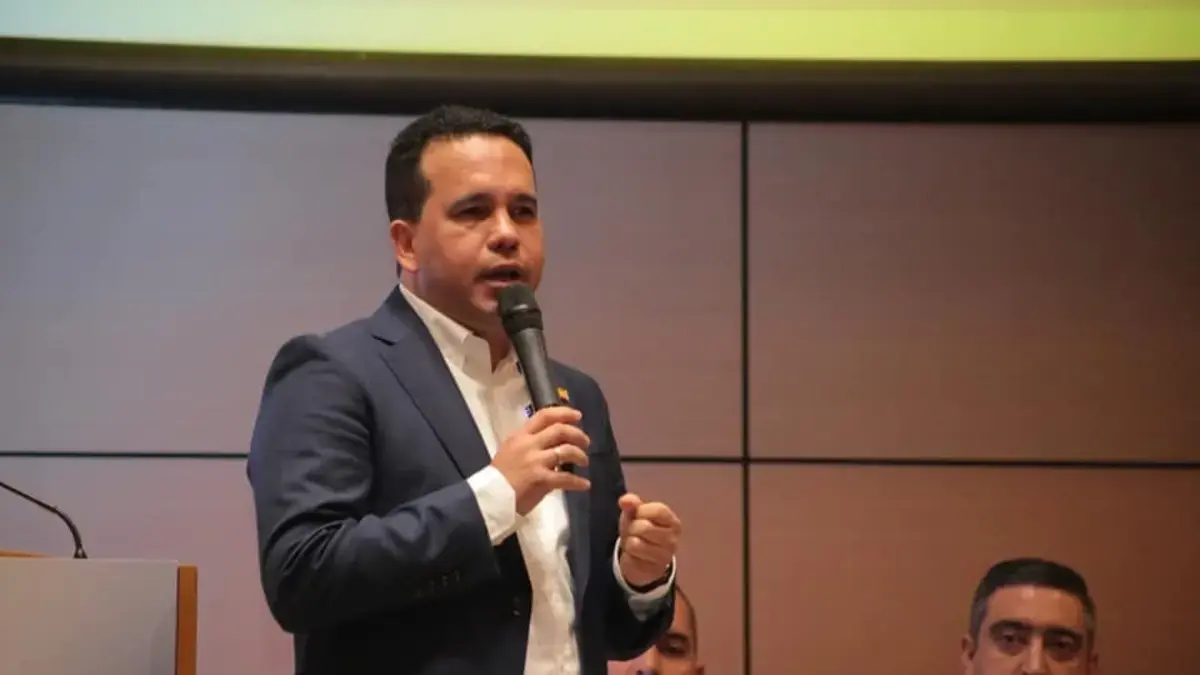 El silencio sobre el conservador Senado Carlos Andrés Trujillo, ex aliado político Olmedo López, en el escándalo de Agrd

 – En la mira