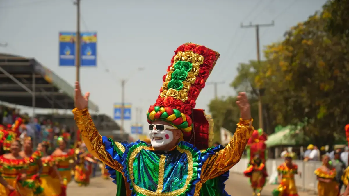 Adolfo Maury, Rey Momo 2026 y Sharon Acosta y Joshua Ortiz, Reyes del “Carnavalito”

 – En la mira