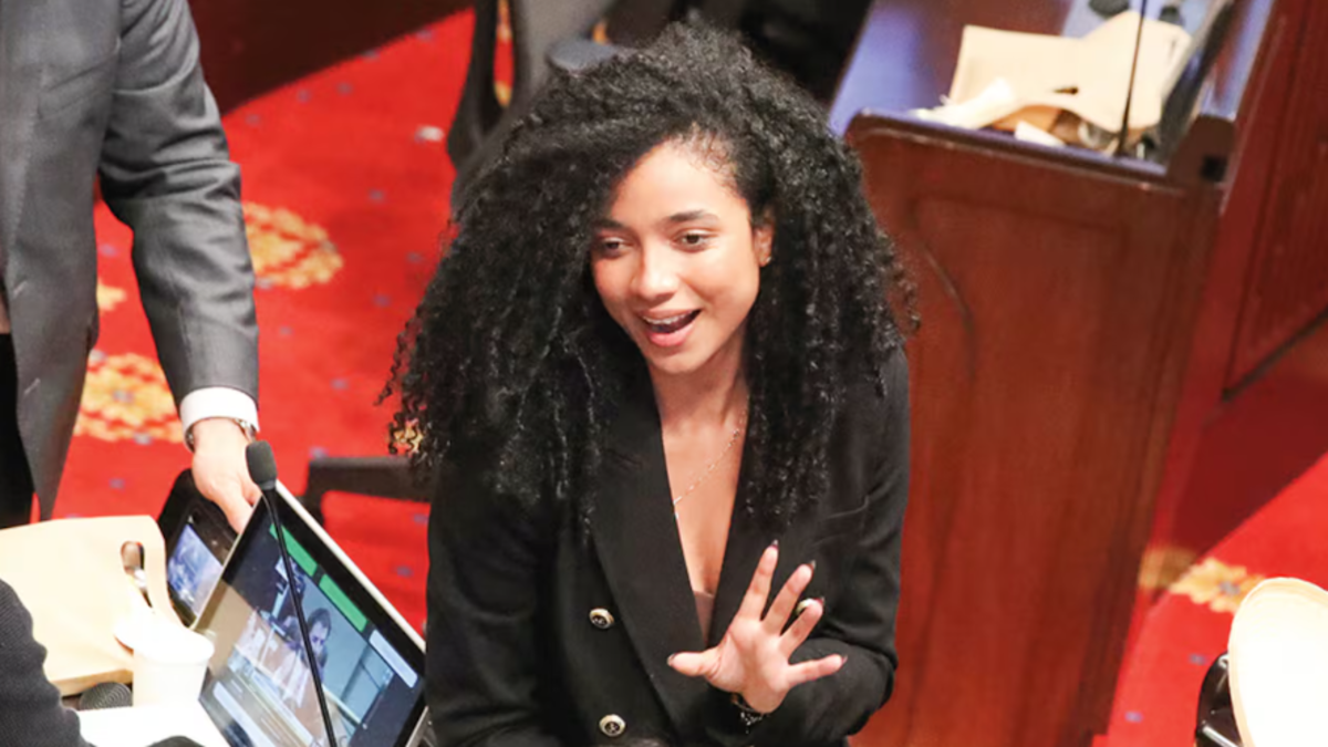 El CV de Juliana Guerrero ya no aparece en la página presidencial después de una notificación de su título de cancelación en la Fundación San José

 – En la mira