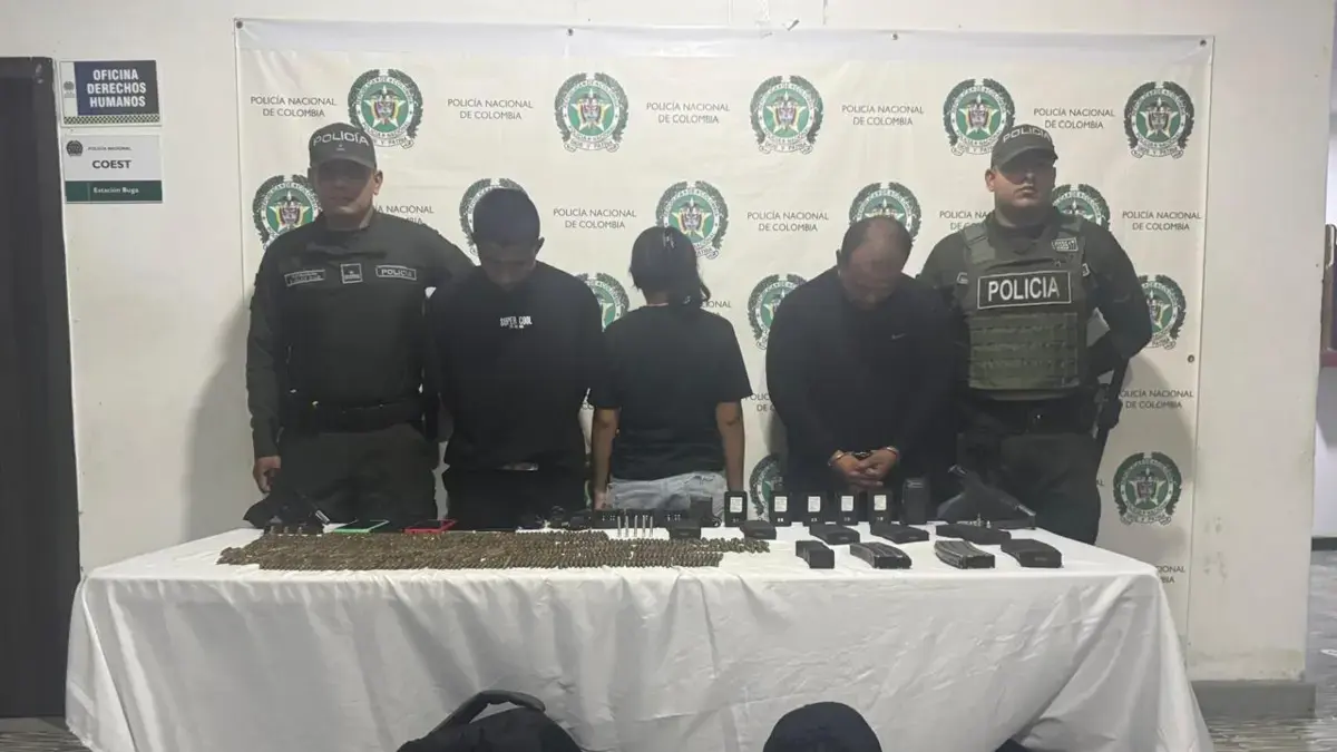 Sorprendieron el material de guerra

 – En la mira