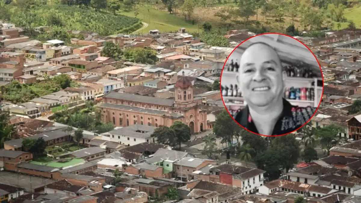 Estaba fragmentado y decorado después de ser visto con hombres motorizados.

 – En la mira