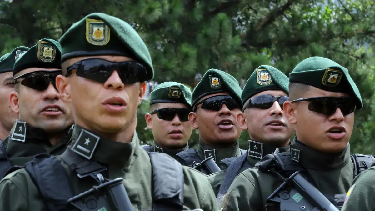 Esto apoyará a un grupo especial de 480 uniformes que llegaron a Medellín

 – En la mira