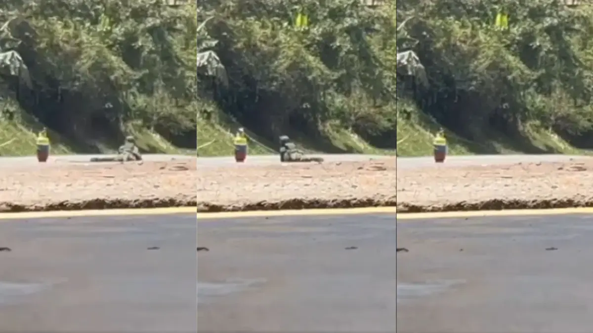 Acción heroica de un soldado del Ejército Nacional, que verificó el posible dispositivo explosivo de los disidentes en la Academia de Ciencias de Polaco

 – En la mira