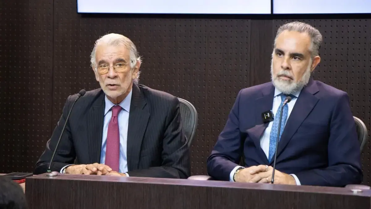 Gobernador Eduardo Summer en el proyecto que busca crear el Caribe como gerente

 – En la mira