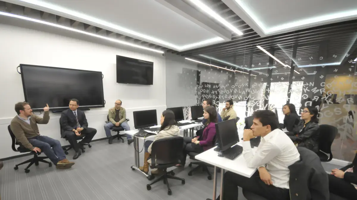Diploma internacional en el campo de la comunicación y medios digitales para periodistas y relacionados

 – En la mira