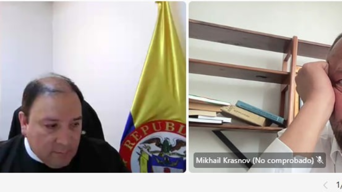El presidente ruso no puede salir de Colombia según lo solicite la oficina del fiscal.

 – En la mira