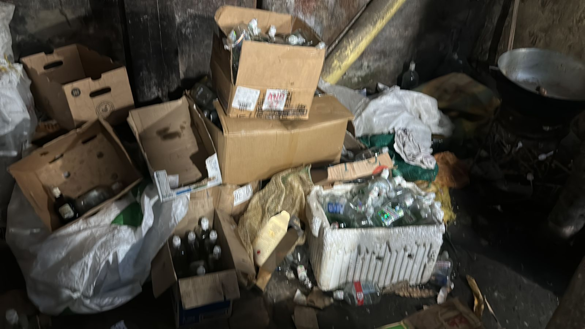 Destinado a completar y camuflar en el mercado legal

 – En la mira