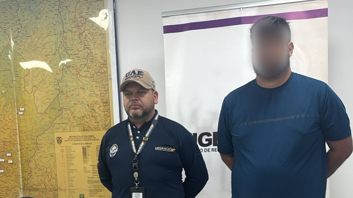 Panamska fue arrestado en migración cuando fue a pedir una condición segura

 – En la mira